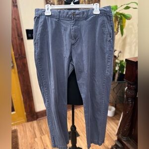 I. Crew mercantile “flex” pants size 34/30 in GUC